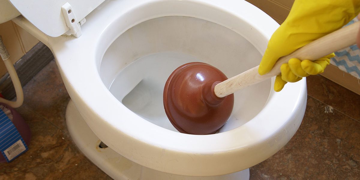 How To Use Your Plunger Properly Kingston John The Plumber