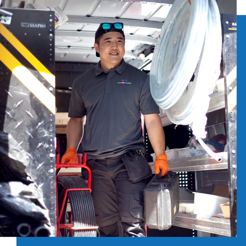 Choose John the Plumber for Your Dishwasher Installation