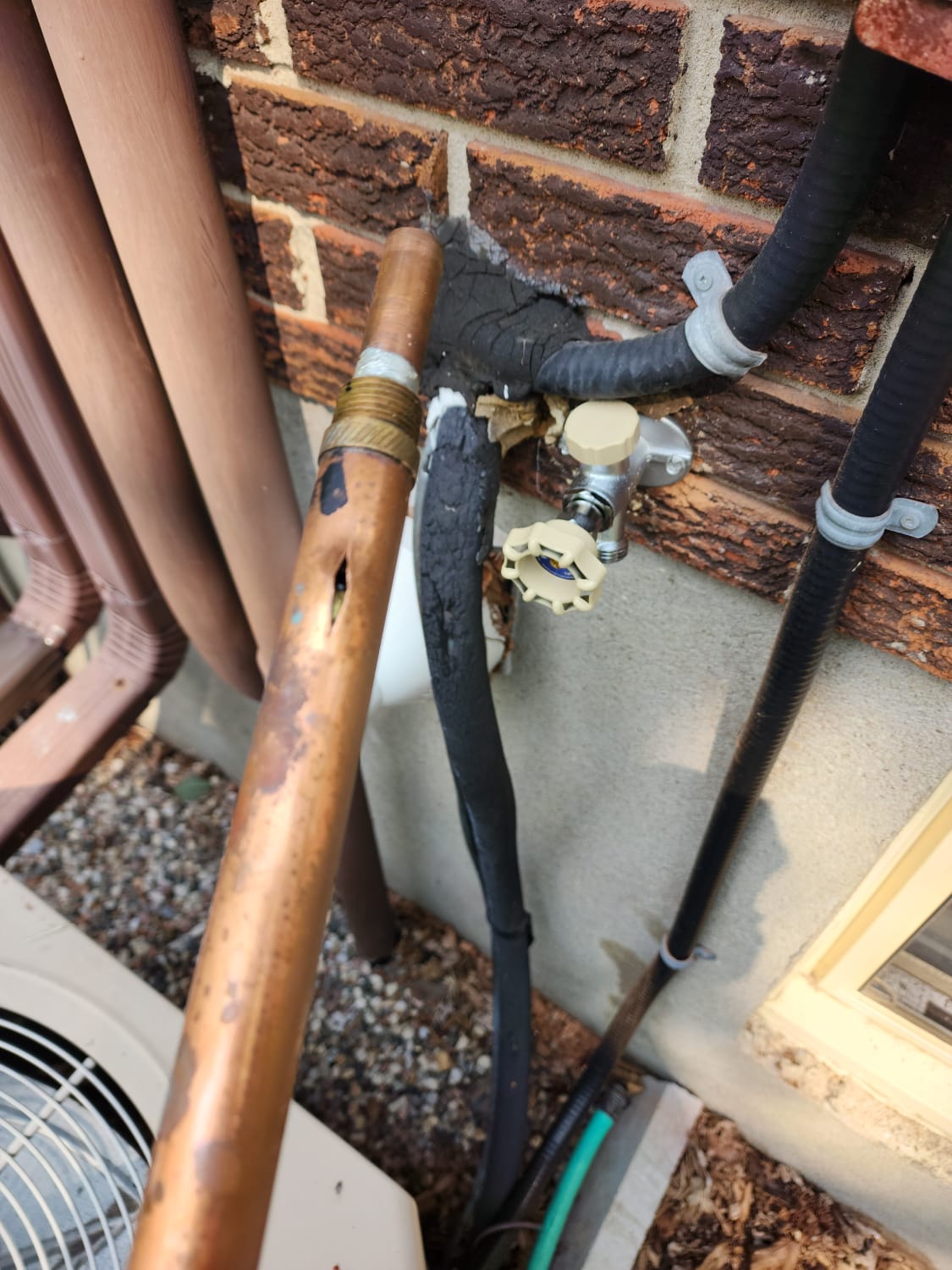 Burst pipe or frozen pipe