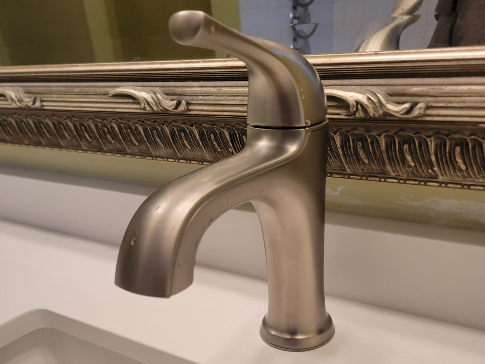 Bathroom Faucet Installation & Replacement