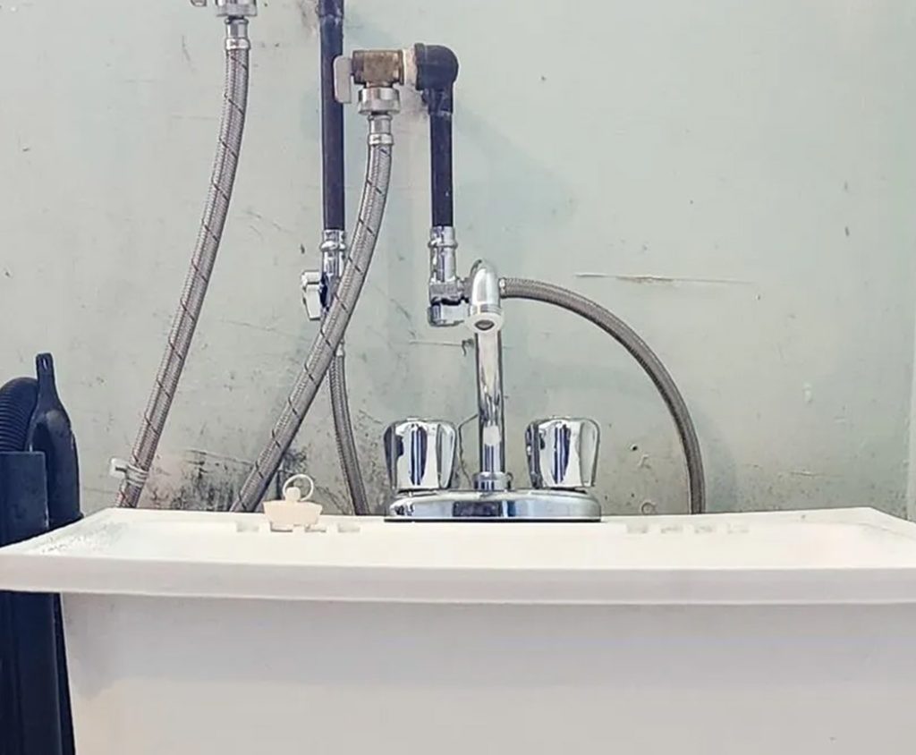 laundry faucet installation in downtown toronto