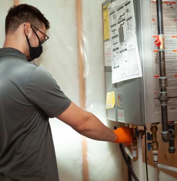 Why Choose John The Plumber for Water Heater Installation in Toronto