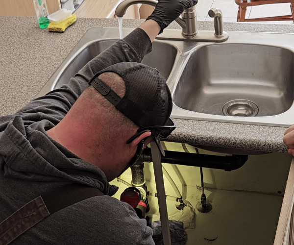 licensed plumber in North York